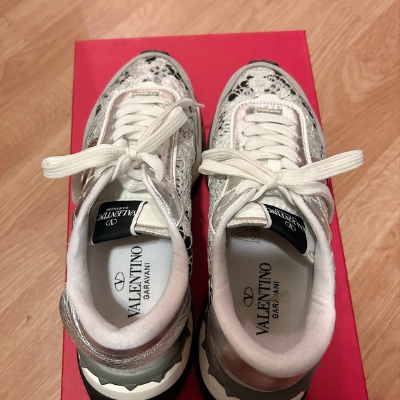 Used Valentine sneaker. - Picture 2 of 5